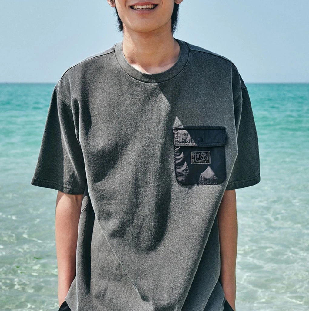 Volcom Unisex Street Style Logo T-Shirts For Women Khaki X M 4 Volcom Unisex Street Style Logo T-Shirts For Women Khaki X M - Image 2