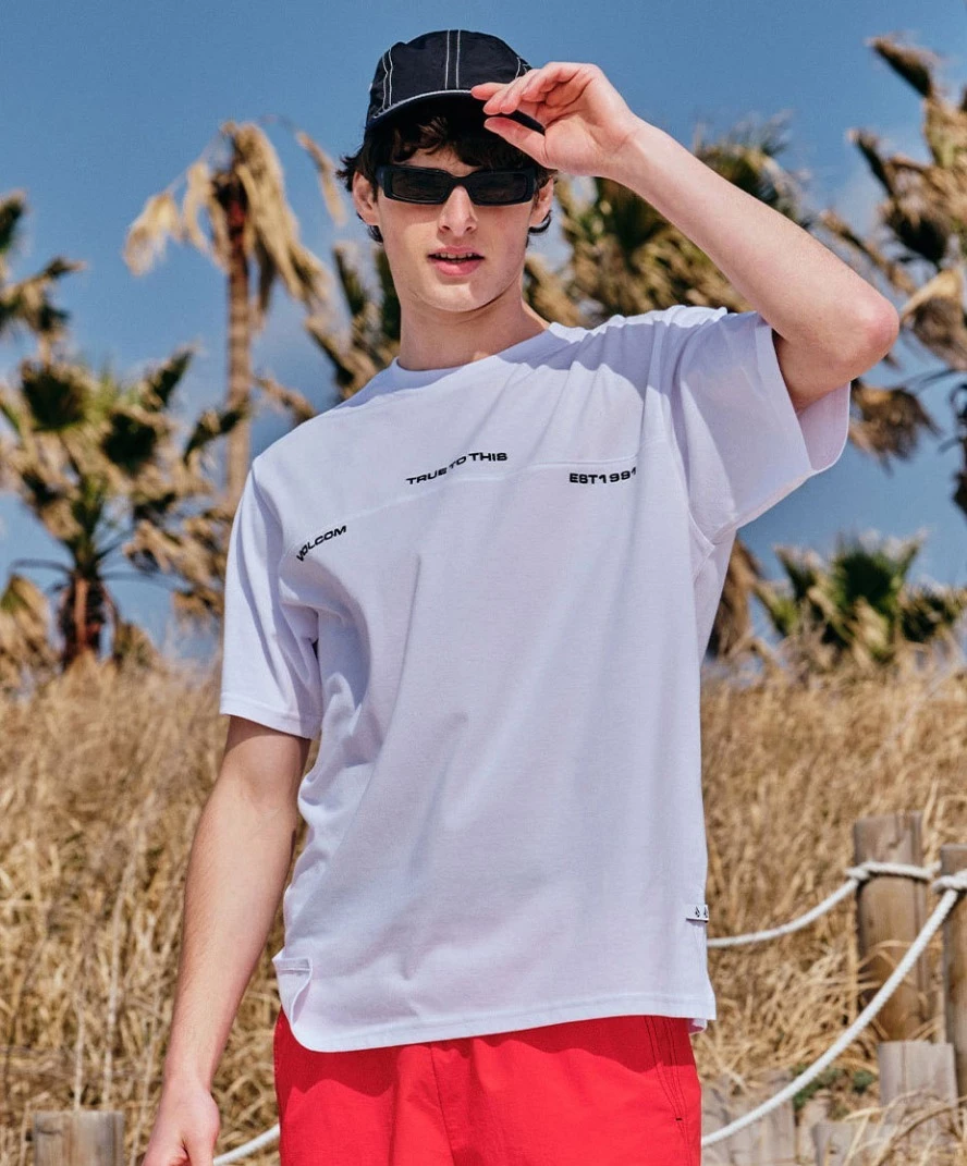 Volcom Unisex Street Style Logo T-Shirts For Women L.khaki X L 4 Volcom Unisex Street Style Logo T-Shirts For Women L.khaki X L - Image 2