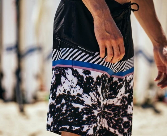 Volcom Unisex Activewear For Women No Color Specification X M 5 Volcom Unisex Activewear For Women No Color Specification X M - Image 3