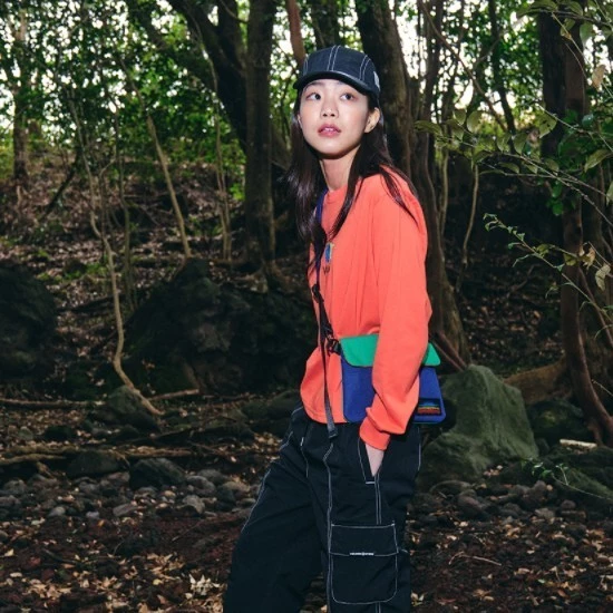 Volcom 2022 SS Unisex Street Style Logo Messenger & Shoulder Bags For Men No Color Specification X One Size 4 Volcom 2022 SS Unisex Street Style Logo Messenger & Shoulder Bags For Men No Color Specification X One Size - Image 2