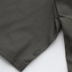 Volcom 2022 SS Shorts For Men Green (green) System X 30(30inch) -Volcom Sales Shop org 3856