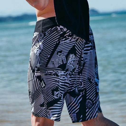 Volcom Unisex Activewear For Women No Color Specification X S 4 Volcom Unisex Activewear For Women No Color Specification X S - Image 2