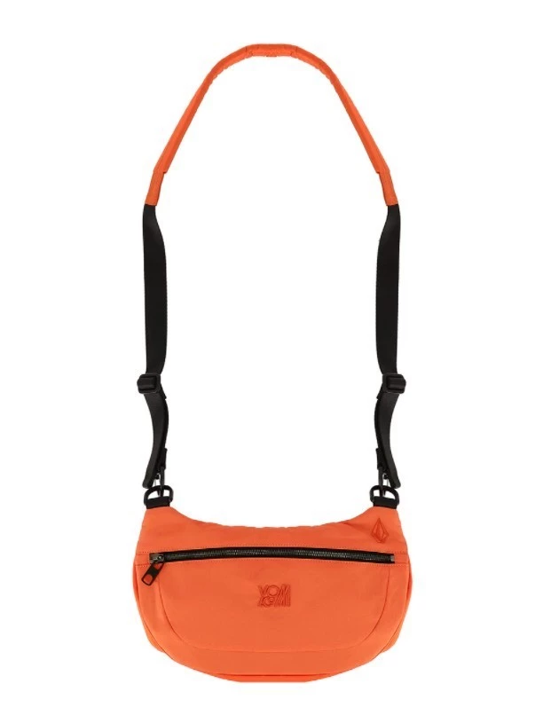 Volcom 2022 SS Unisex Street Style Messenger & Shoulder Bags For Men Black X One Size 6 Volcom 2022 SS Unisex Street Style Messenger & Shoulder Bags For Men Black X One Size - Image 4