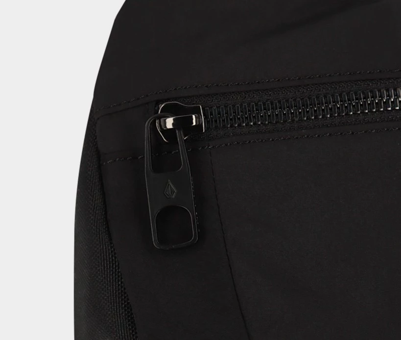 Volcom 2022 SS Unisex Street Style Messenger & Shoulder Bags For Men Black X One Size 13 Volcom 2022 SS Unisex Street Style Messenger & Shoulder Bags For Men Black X One Size - Image 11