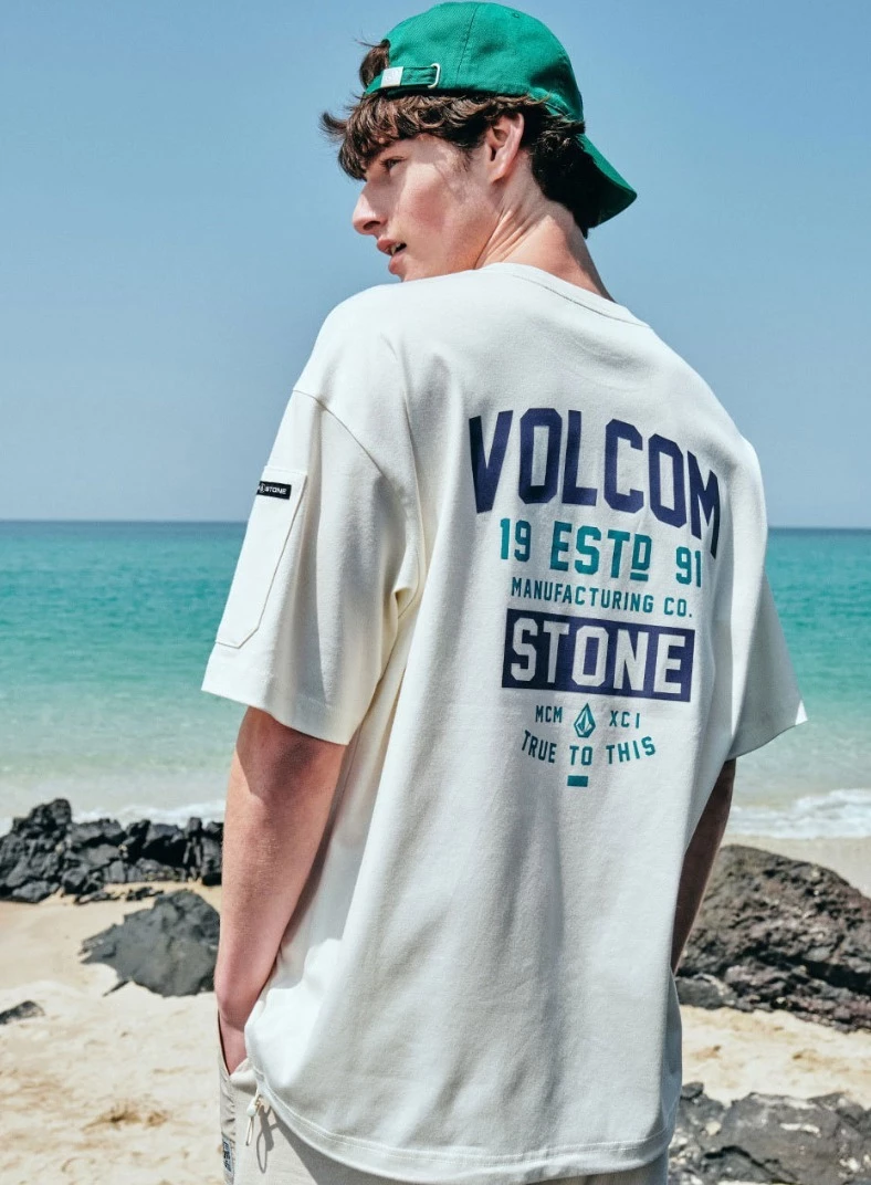 Volcom Unisex Street Style Short Sleeves Logo T-Shirts For Men Cream X S 6 Volcom Unisex Street Style Short Sleeves Logo T-Shirts For Men Cream X S - Image 4