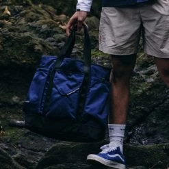 Volcom 2022 SS Unisex Street Style 2WAY Logo Messenger & Shoulder Bags For Men Red X One Size 21 Volcom 2022 SS Unisex Street Style 2WAY Logo Messenger & Shoulder Bags For Men Red X One Size -Volcom Sales Shop org 5199