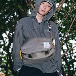 Volcom 2022 SS Unisex Street Style Messenger & Shoulder Bags For Men Beige X One Size