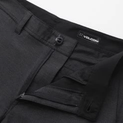 Volcom 2022 SS Shorts For Men Gray (gray) System X 33(33inch) -Volcom Sales Shop org 7574