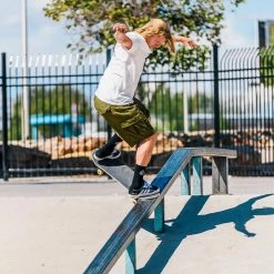 Volcom 2022 SS Plain Logo Shorts For Men Khaki X 30 -Volcom Sales Shop org 8137