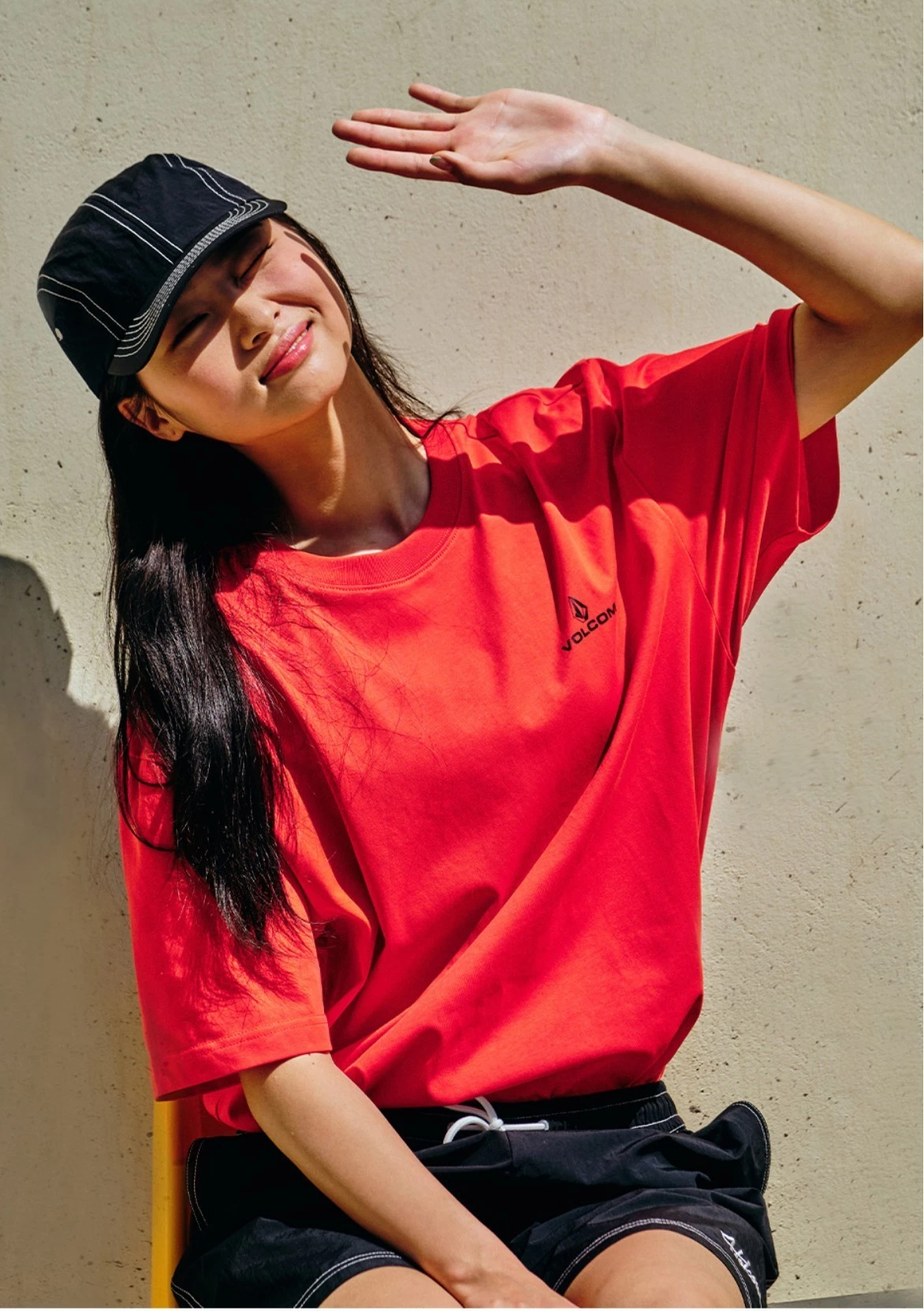 Volcom 2022 SS Unisex Plain Logo T-Shirts For Men White X L 8 Volcom 2022 SS Unisex Plain Logo T-Shirts For Men White X L - Image 6