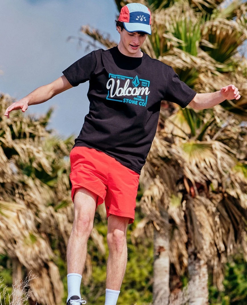 Volcom Unisex Street Style Short Sleeves Logo T-Shirts For Women Black X M 6 Volcom Unisex Street Style Short Sleeves Logo T-Shirts For Women Black X M - Image 4