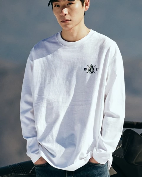 Volcom Unisex U-Neck Long Sleeves Cotton Long Sleeve T-shirt Logo For Men White X M 4 Volcom Unisex U-Neck Long Sleeves Cotton Long Sleeve T-shirt Logo For Men White X M - Image 2