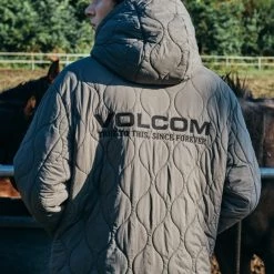 Volcom 2021-22FW Short Unisex Street Style Cotton Logo Jackets For Men Black X Xl -Volcom Sales Shop org 9151